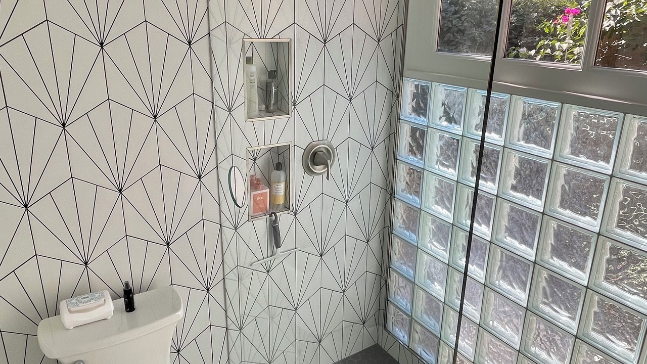 Photo of Bathroom in Bermuda Dunes