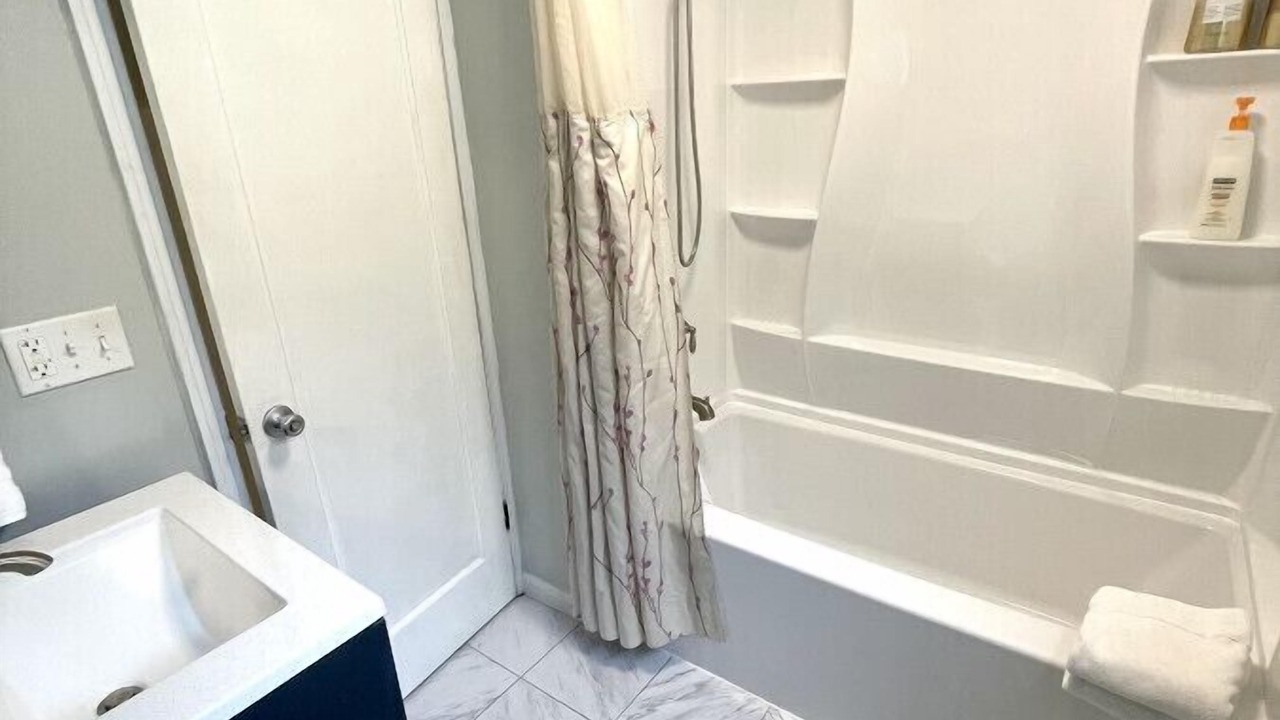 Photo of Bathroom in Myers Flat