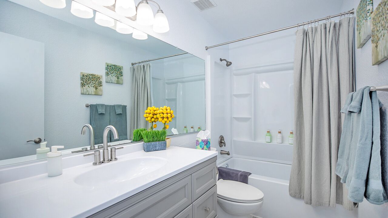 Photo of Bathroom in Yuma Corona