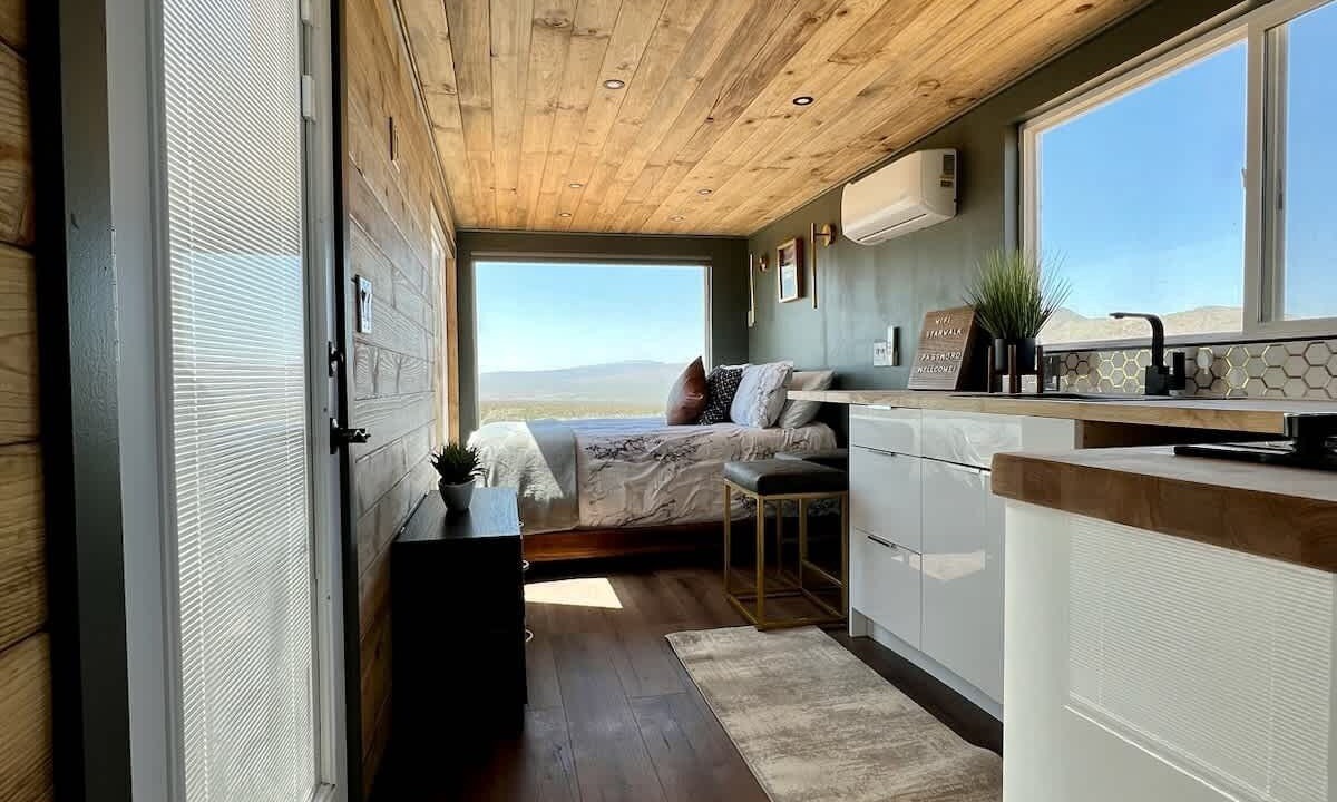 Photo of Livingroom in Meadview