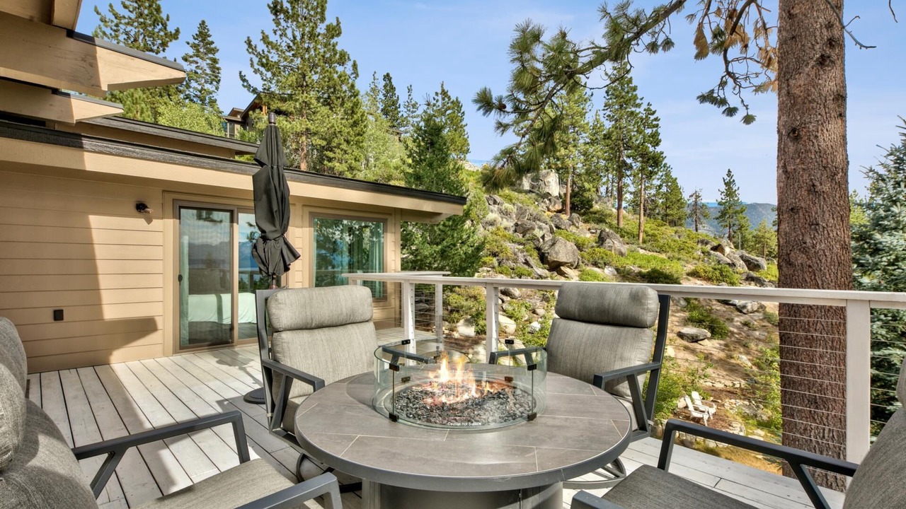 Photo of Patio Balcony in Zephyr Cove