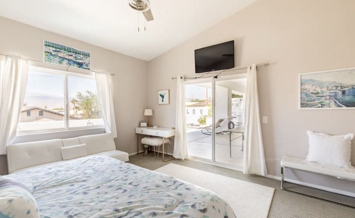 Photo of Bedroom in Desert Hot Springs