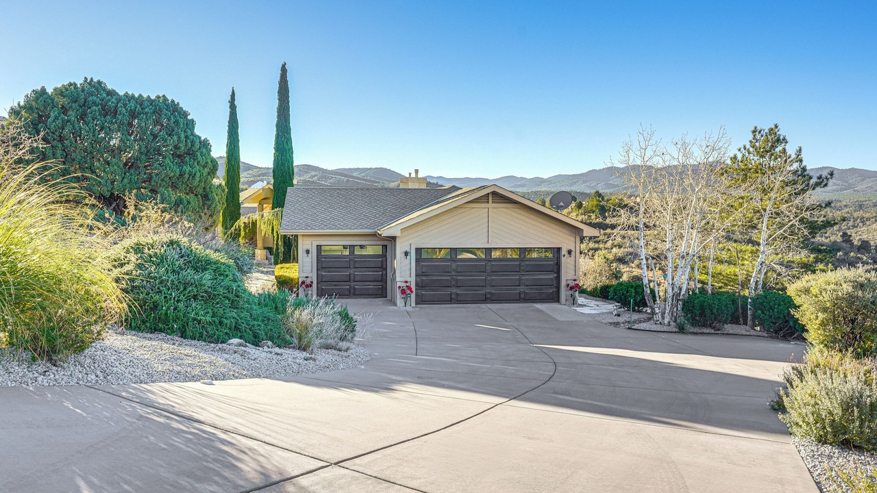 Photo of Outdoor in Lynx Mountain View Estates
