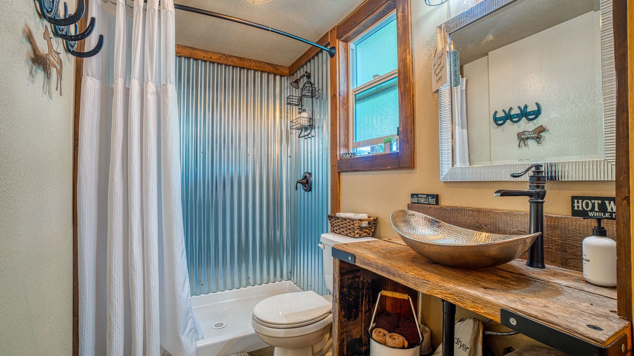 Photo of Bathroom in Upper Lake