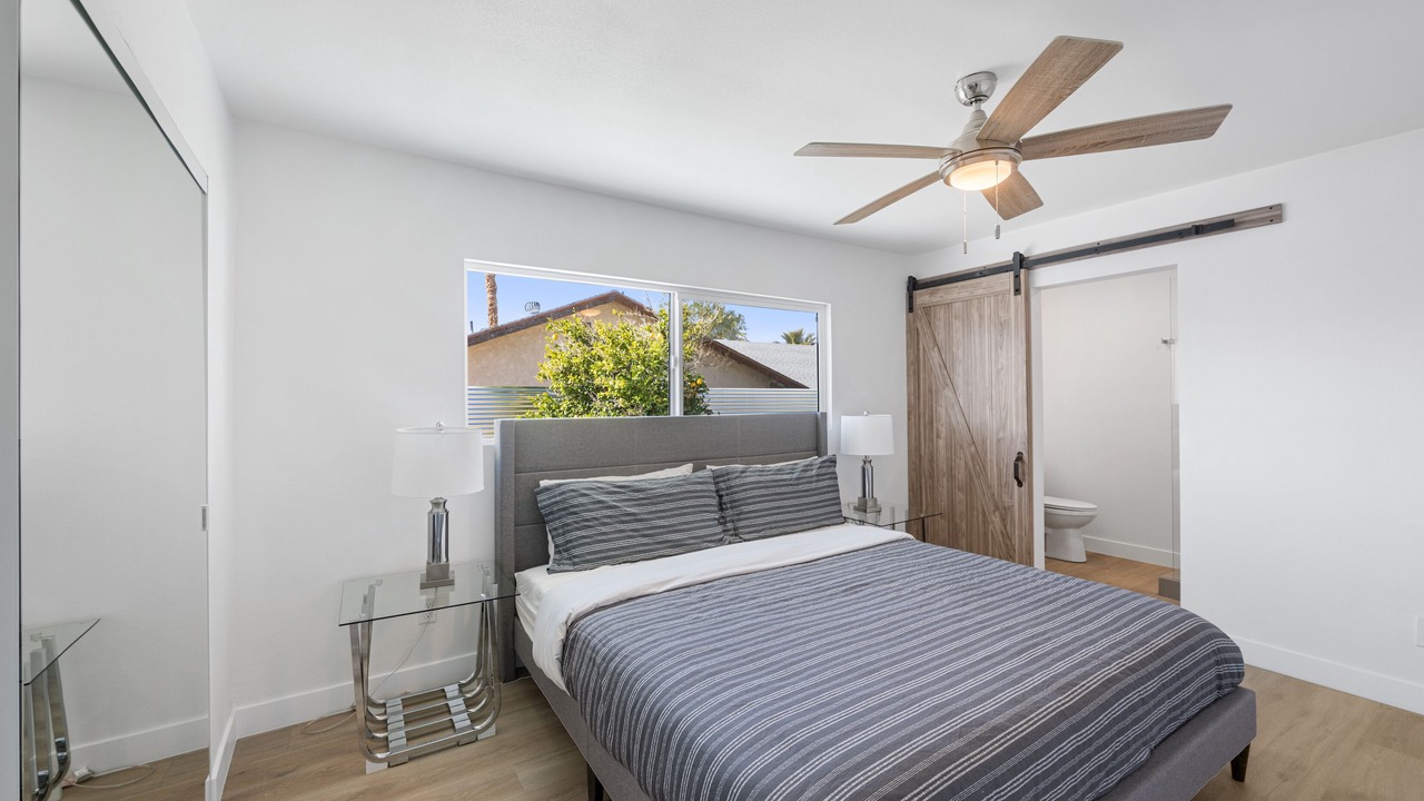 Photo of Bedroom in Desert Hot Springs