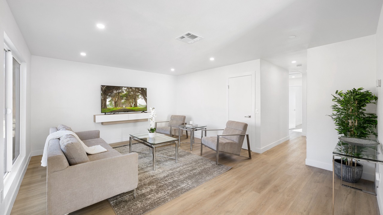 Photo of Livingroom in Desert Hot Springs