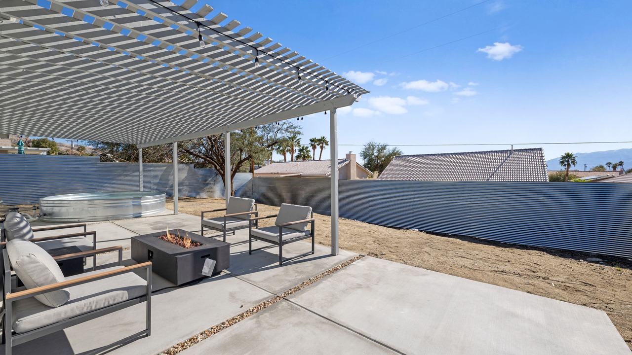 Photo of Patio Balcony in Desert Hot Springs