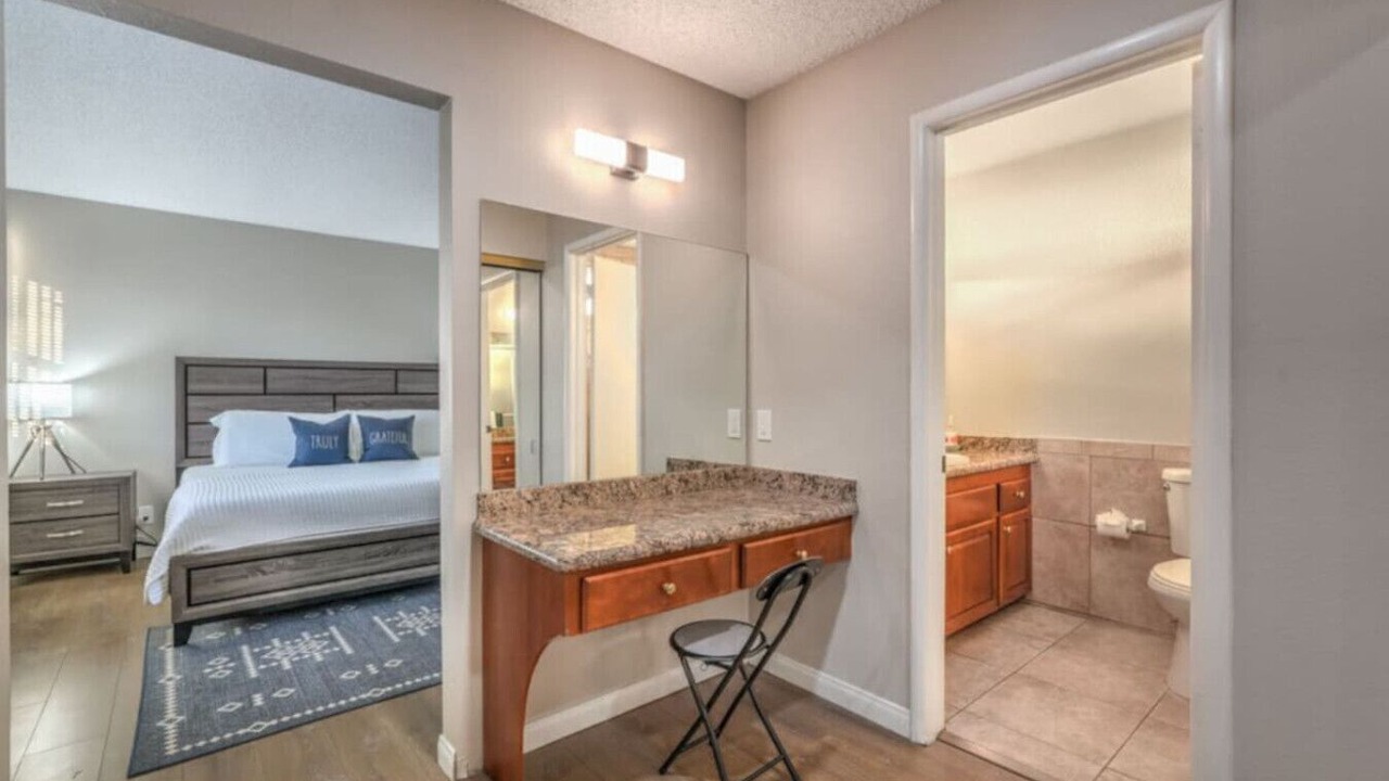 Photo of Bedroom in Chinatown