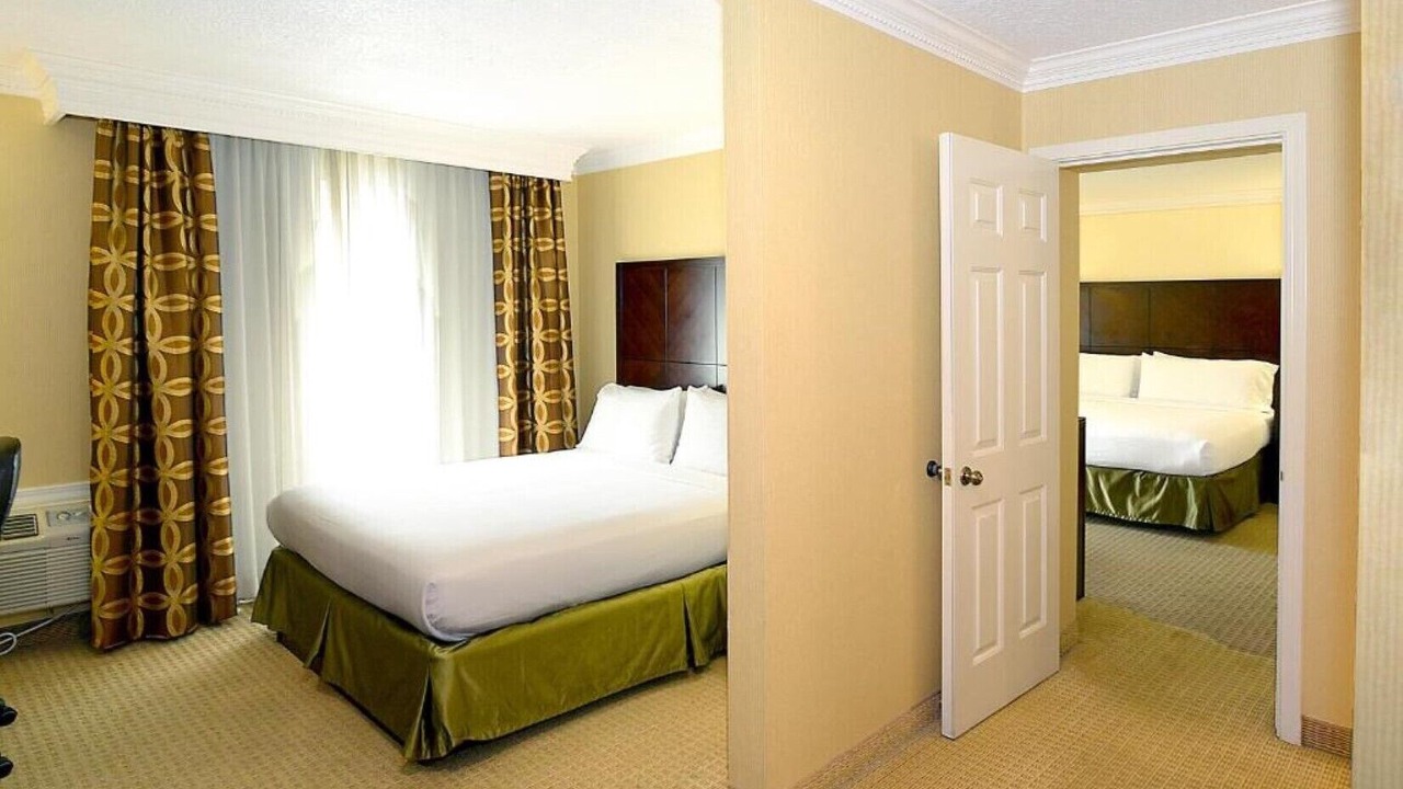 Photo of Bedroom in Shoreview