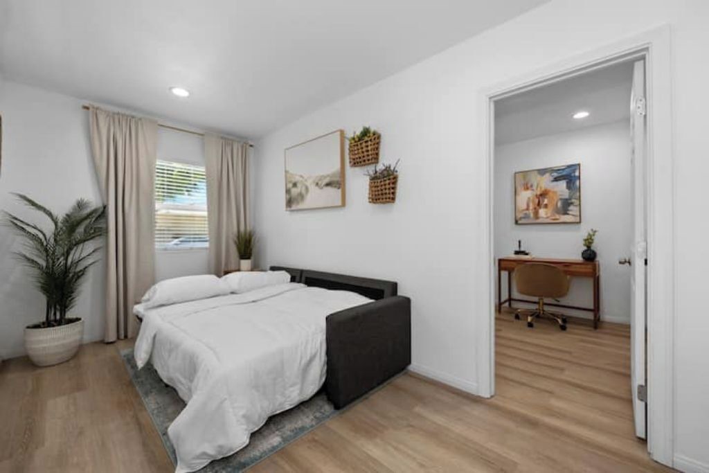 Photo of Bedroom in Riverview