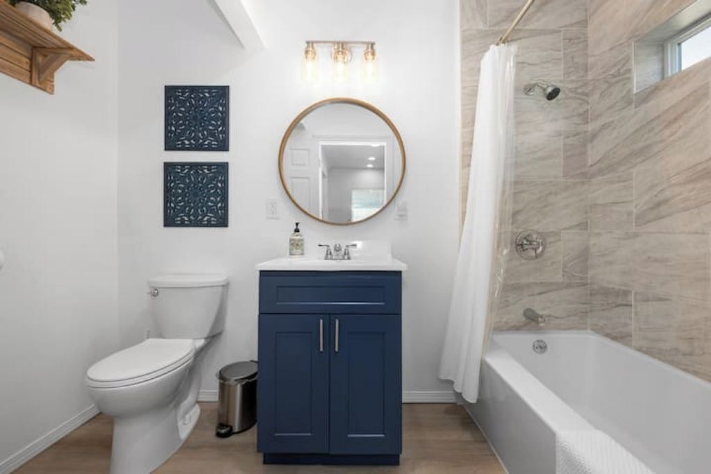 Photo of Bathroom in Riverview