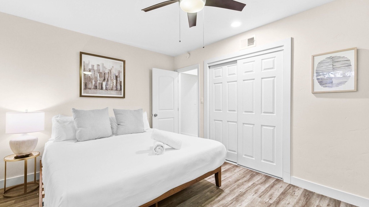 Photo of Bedroom in Beach Barber Tract
