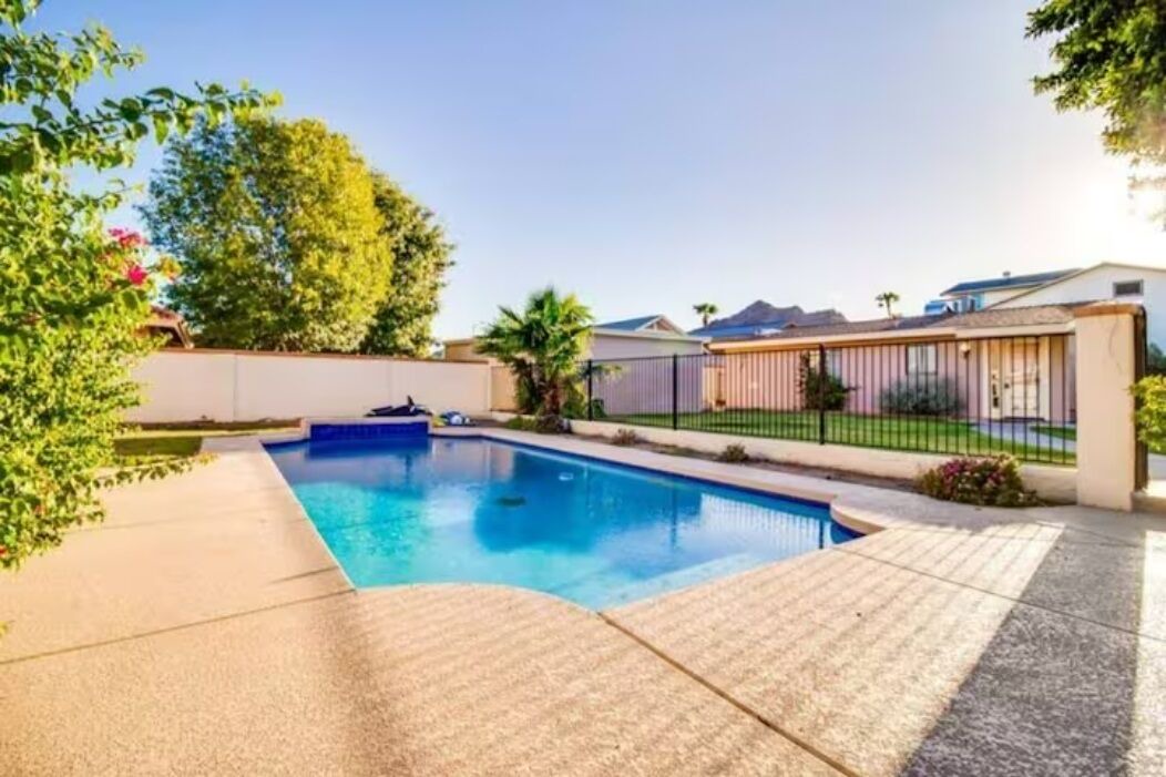 Photo of Outdoor in Paradise Valley Village