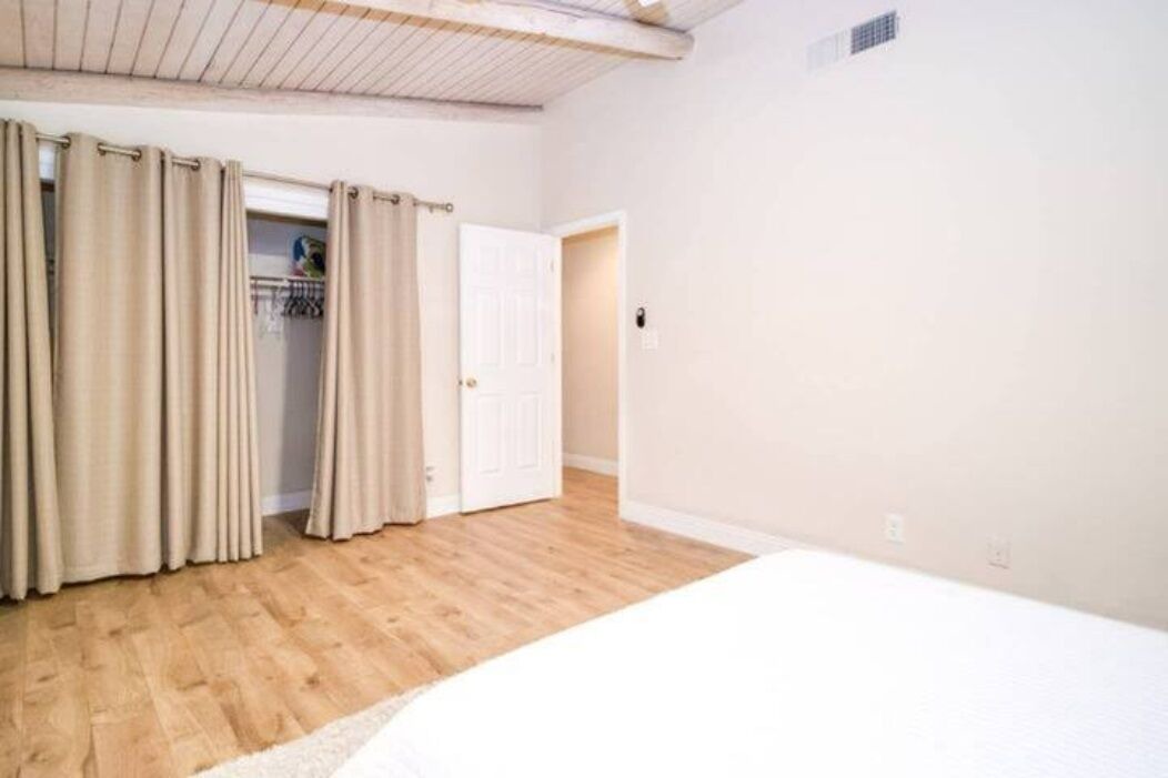 Photo of Bedroom in Paradise Valley Village