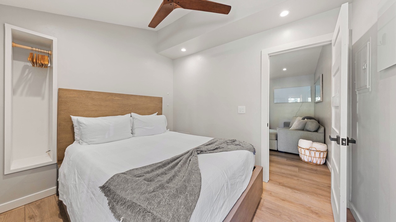 Photo of Bedroom in Tahoya Shores