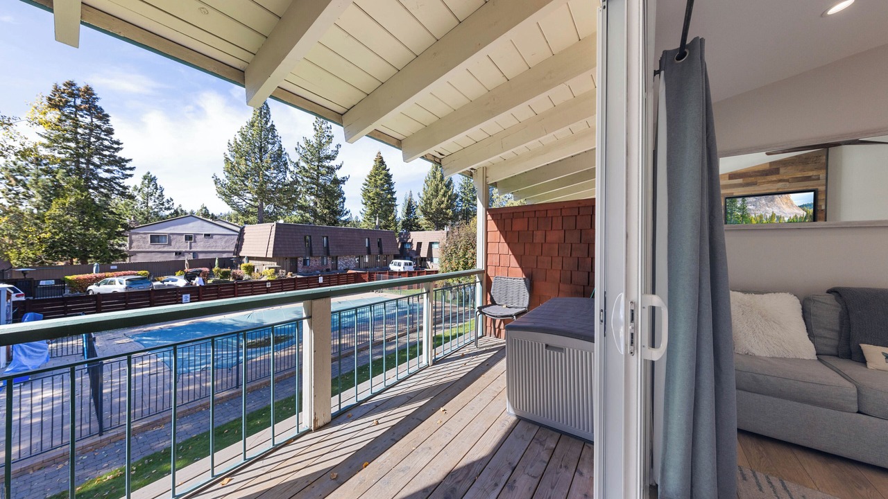 Photo of Patio Balcony in Tahoya Shores