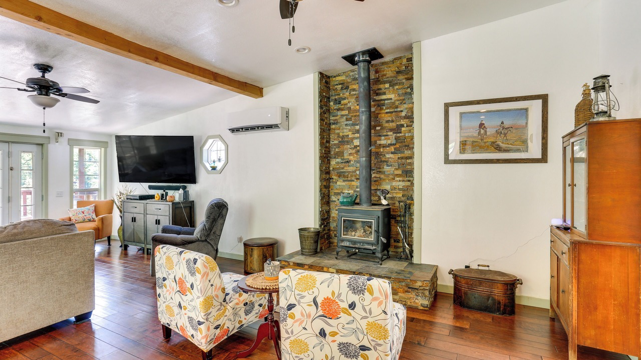Photo of Bedroom in Big Bar