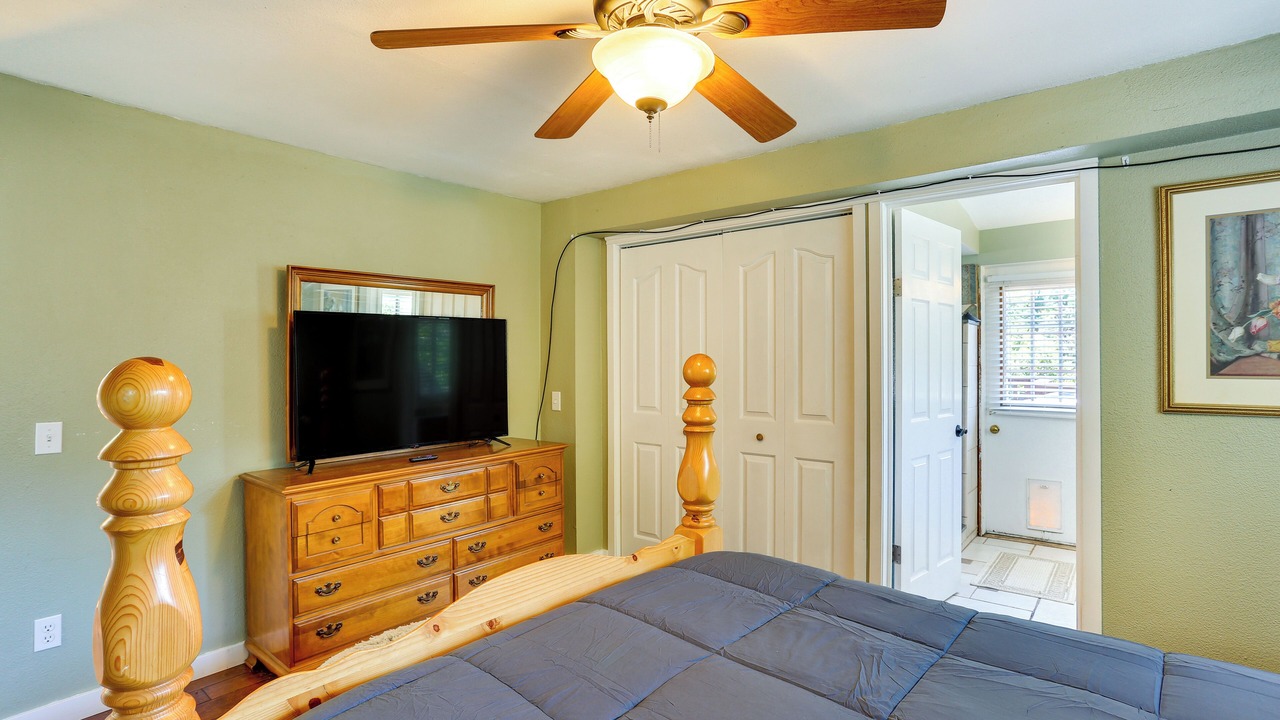 Photo of Bedroom in Big Bar