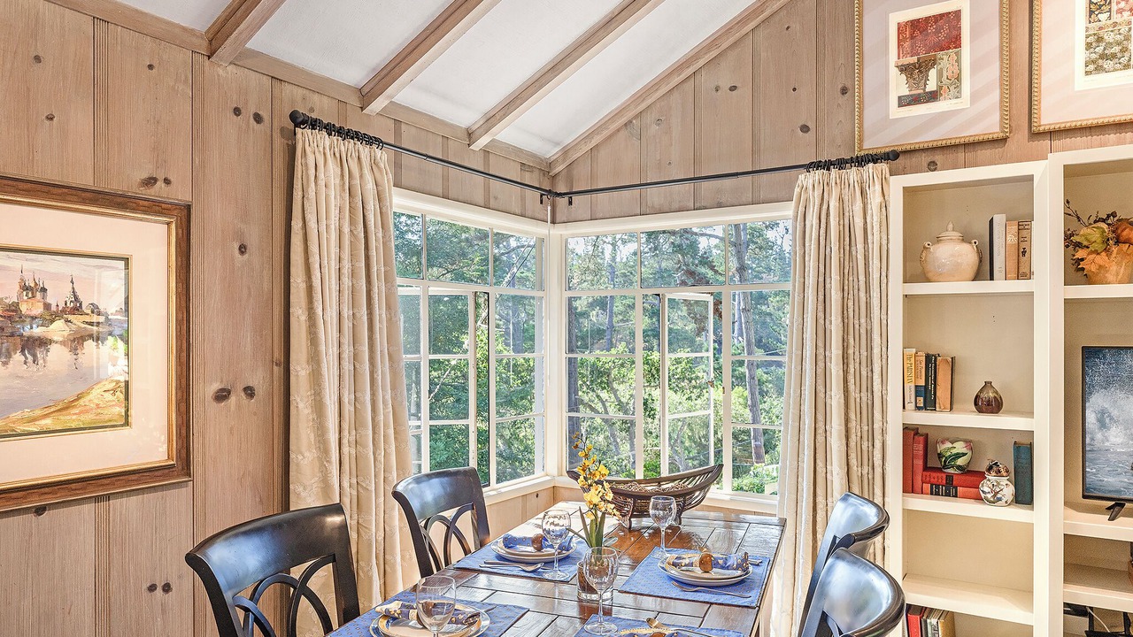 Photo of Bedroom in Northwest Carmel