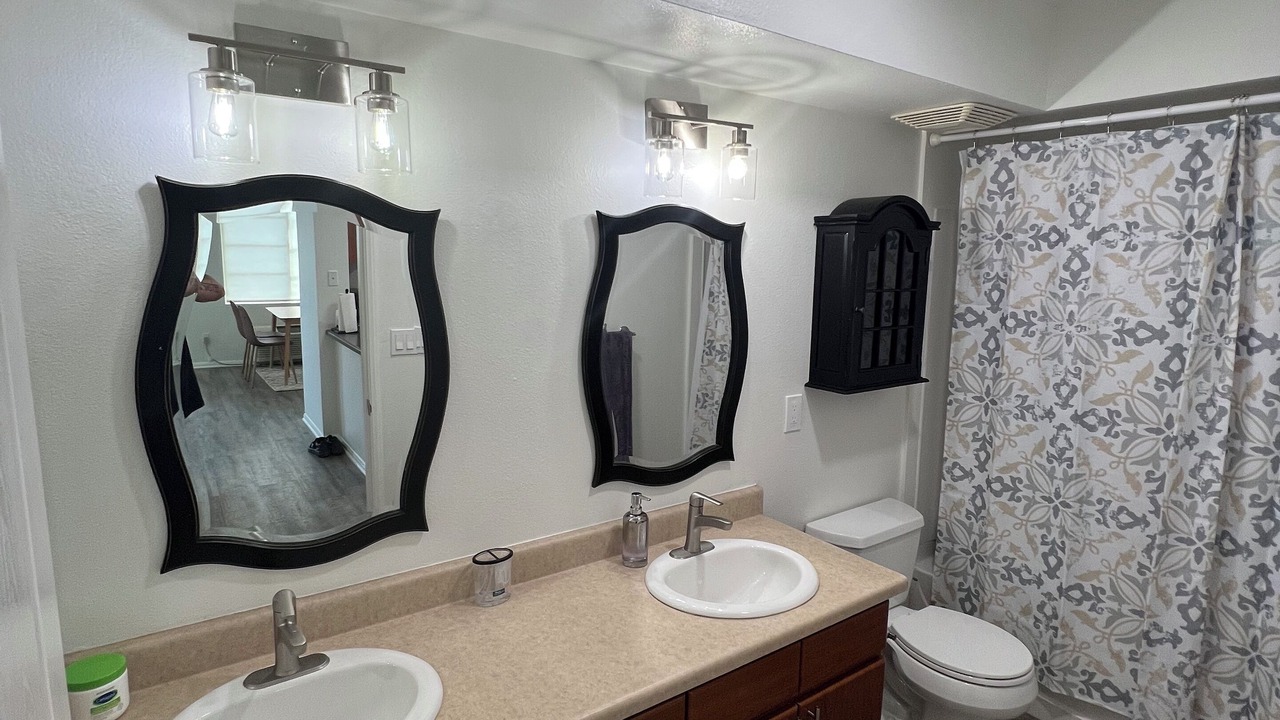 Photo of Bathroom in Little Italy