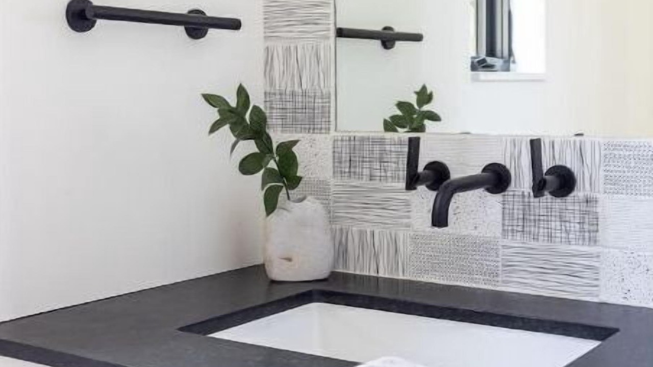 Photo of Bathroom in North Wawona