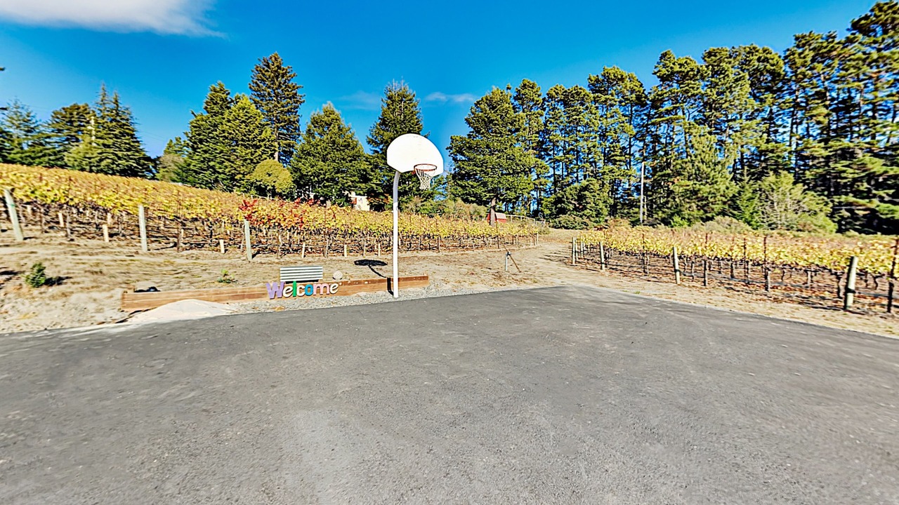 Photo of Outdoor in Freestone