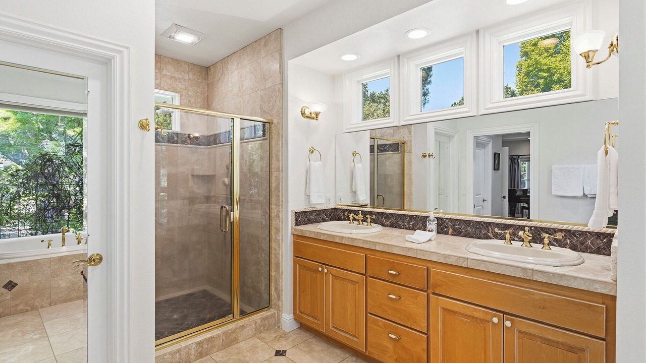 Photo of Bathroom in Sonoma