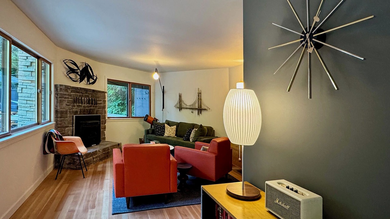 Photo of Livingroom in Cazadero