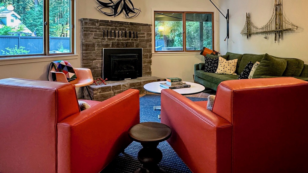 Photo of Livingroom in Cazadero