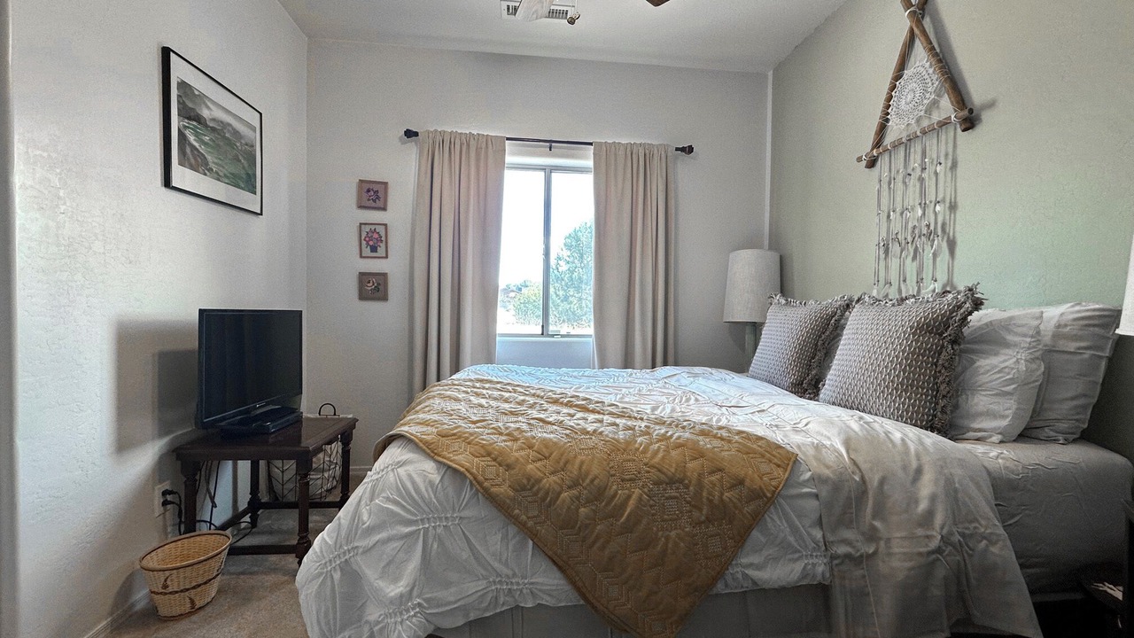 Photo of Bedroom in Lake Montezuma