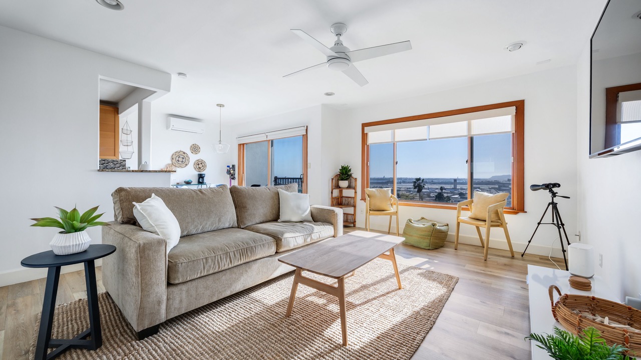 Photo of Livingroom in Mission Hills