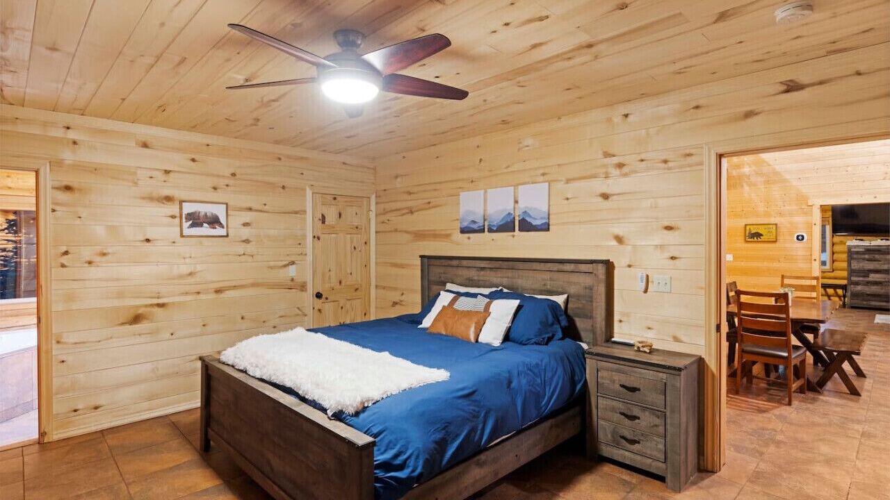 Photo of Bedroom in Meadow View Heights