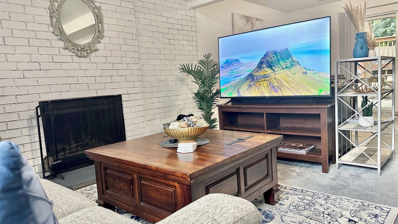Photo of Livingroom in Greenburg