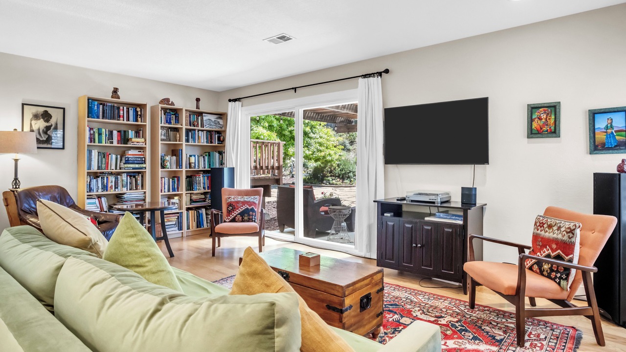 Photo of Livingroom in Vallejo