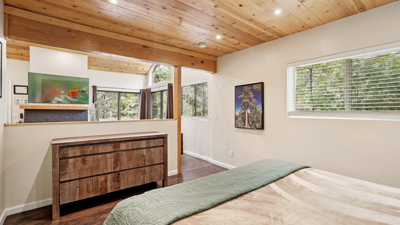 Photo of Bedroom in Fern Valley