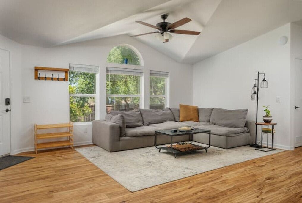 Photo of Livingroom in Altaville