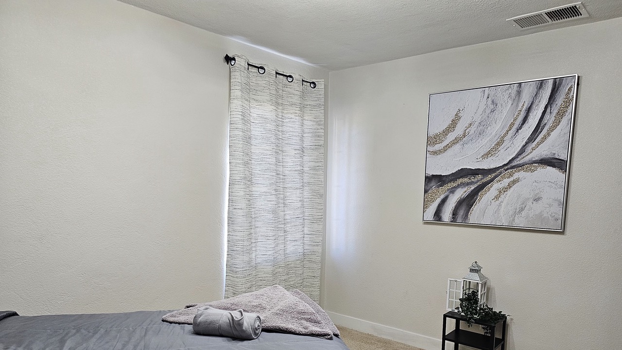 Photo of Bedroom in Downtown Las Vegas