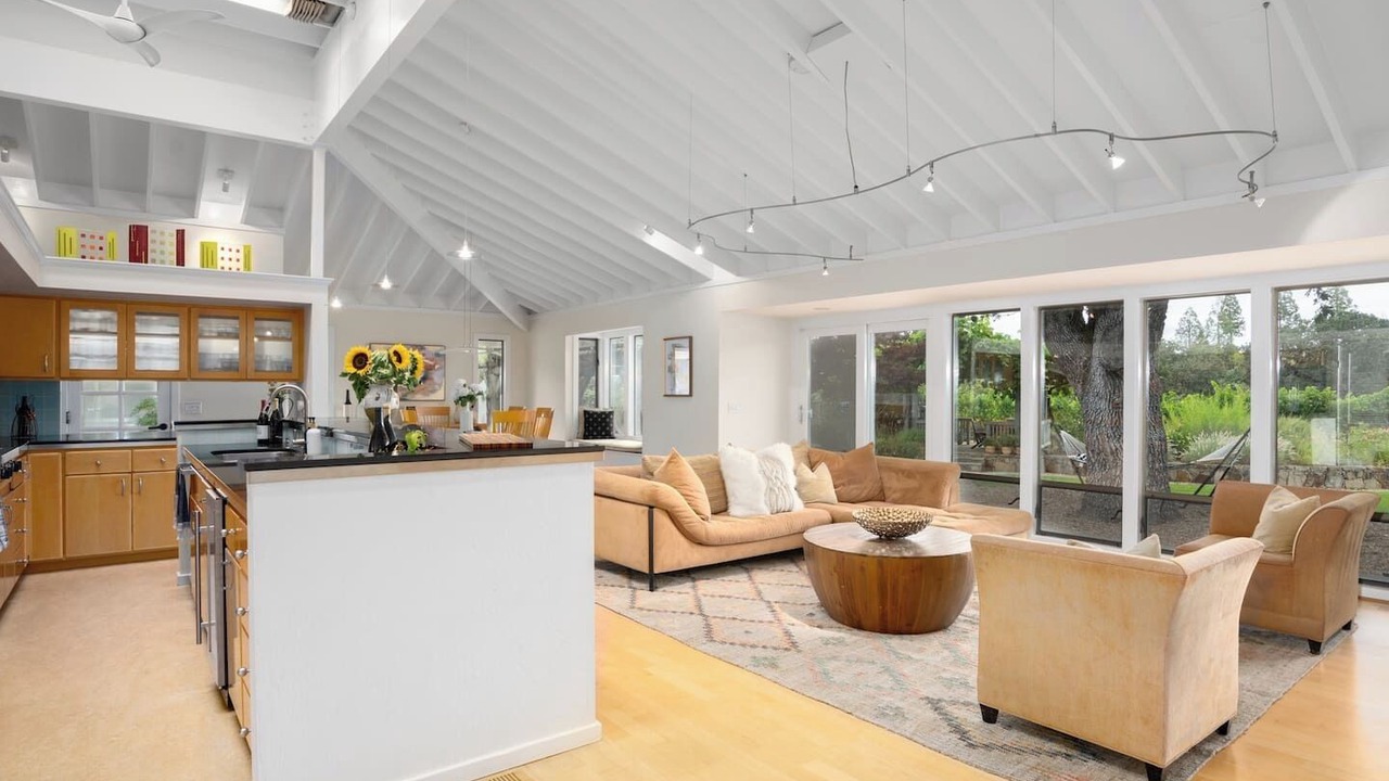 Photo of Livingroom in Santa Rosa
