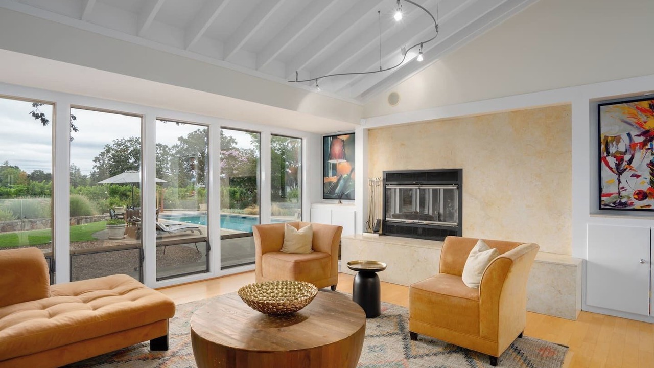Photo of Livingroom in Santa Rosa