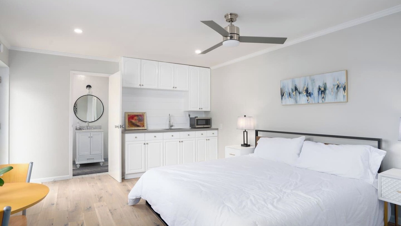 Photo of Bedroom in Santa Rosa