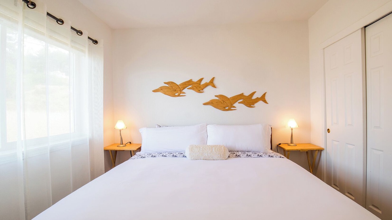 Photo of Bedroom in Shelter Cove