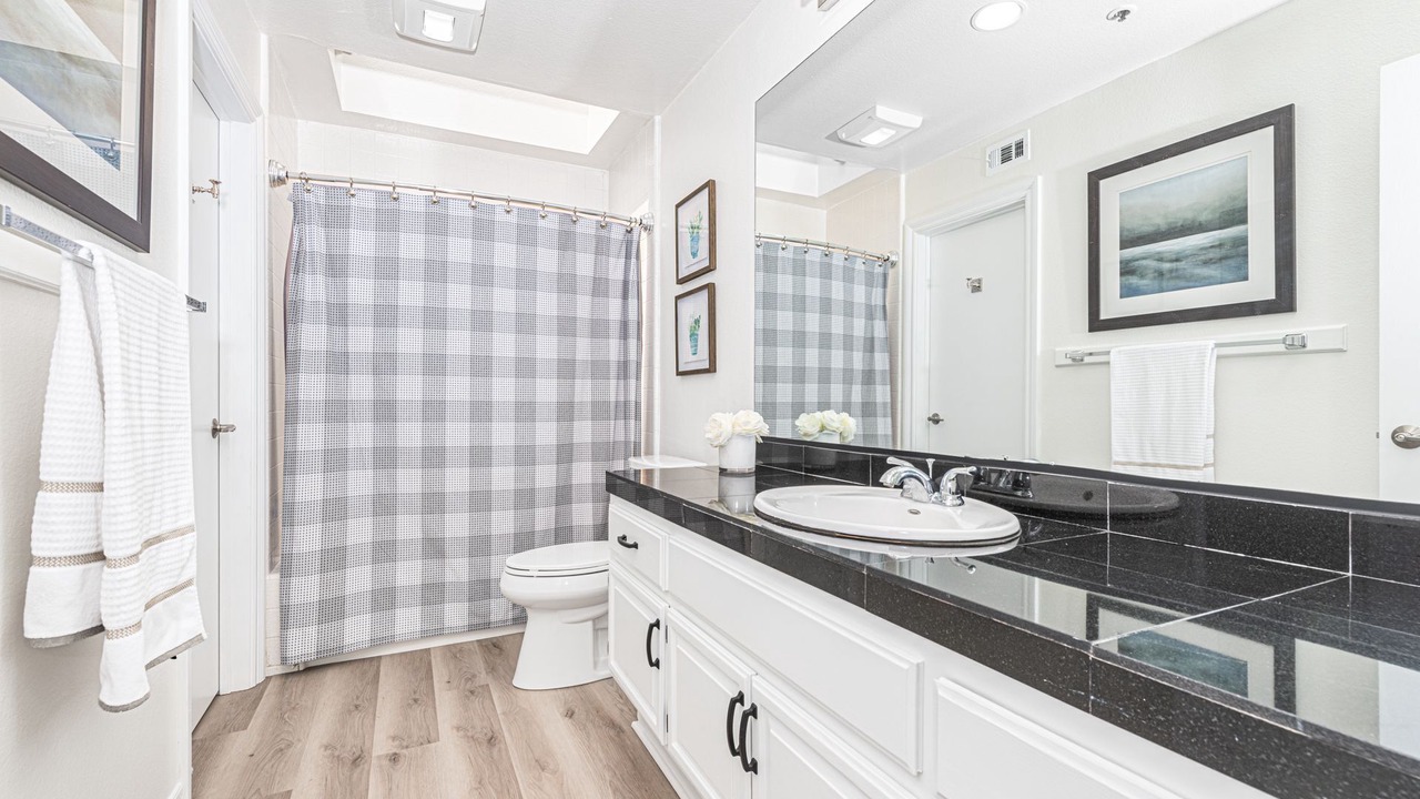 Photo of Bathroom in Santa Ana Heights
