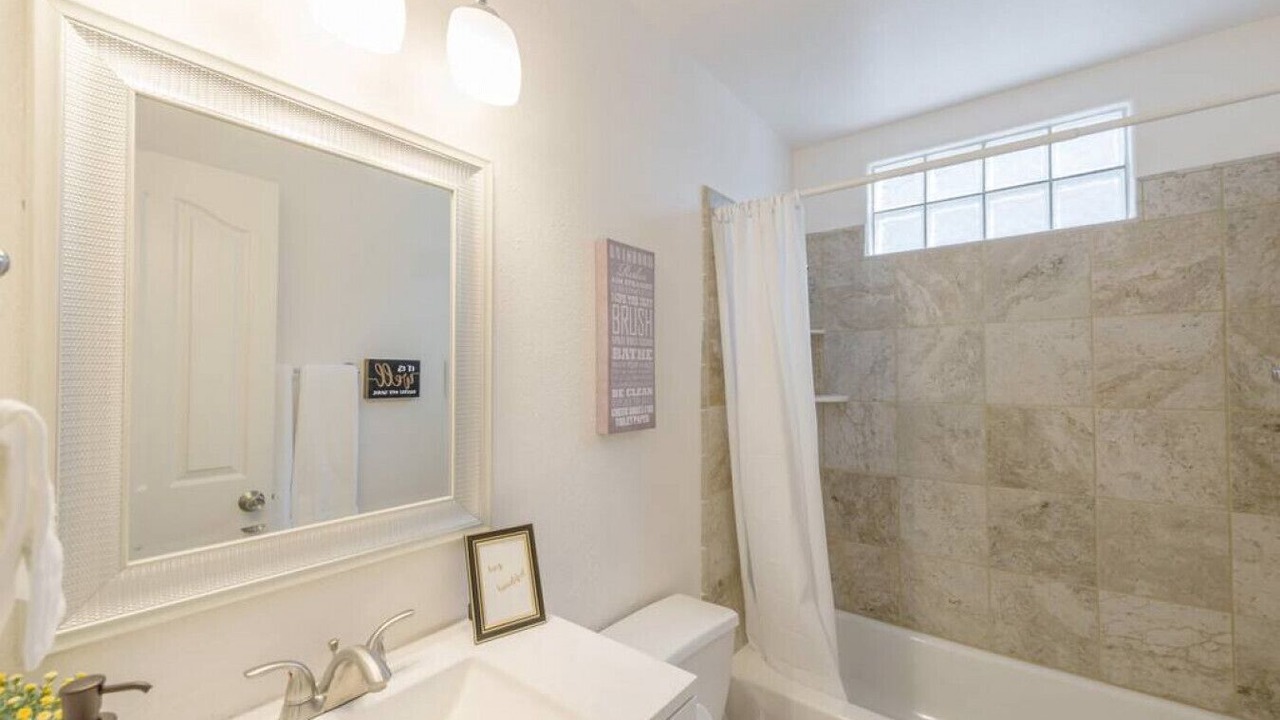 Photo of Bathroom in Chico