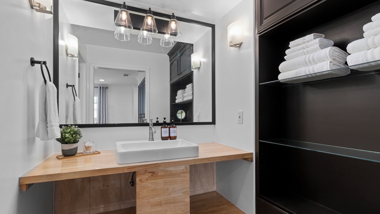 Photo of Bathroom in Monterey Park