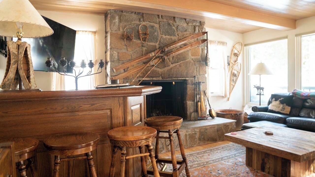 Photo of Livingroom in Sugar Bowl Resort