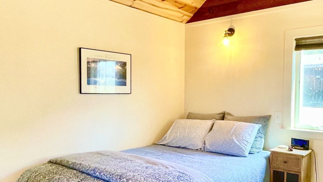 Photo of Bedroom in Mendocino
