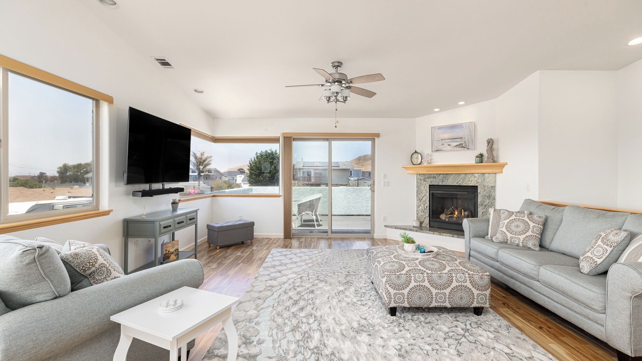 Photo of Livingroom in Morro Bay
