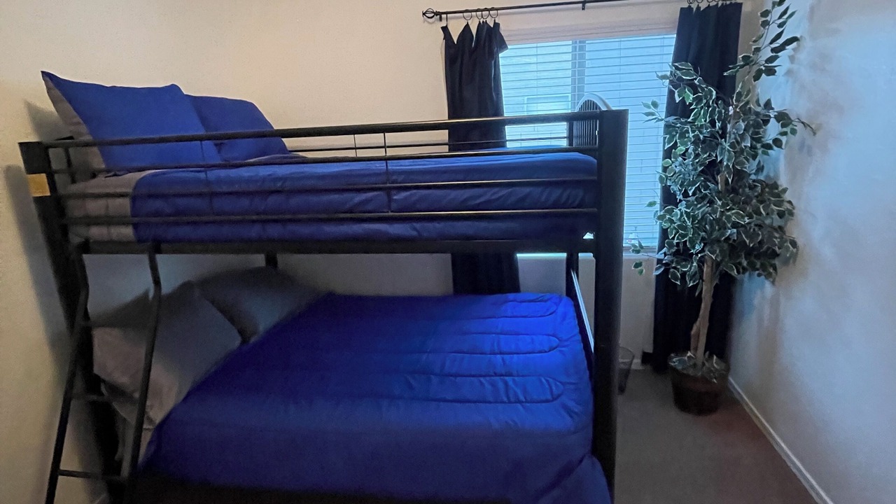 Photo of Bedroom in Cooper Commons