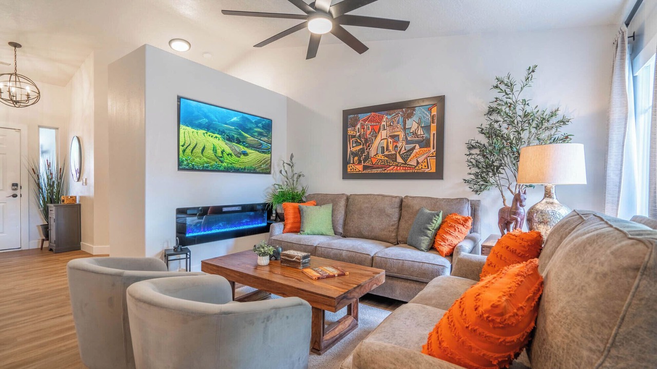 Photo of Livingroom in Ivins