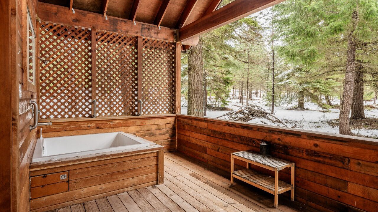 Photo of Outdoor in Ashland